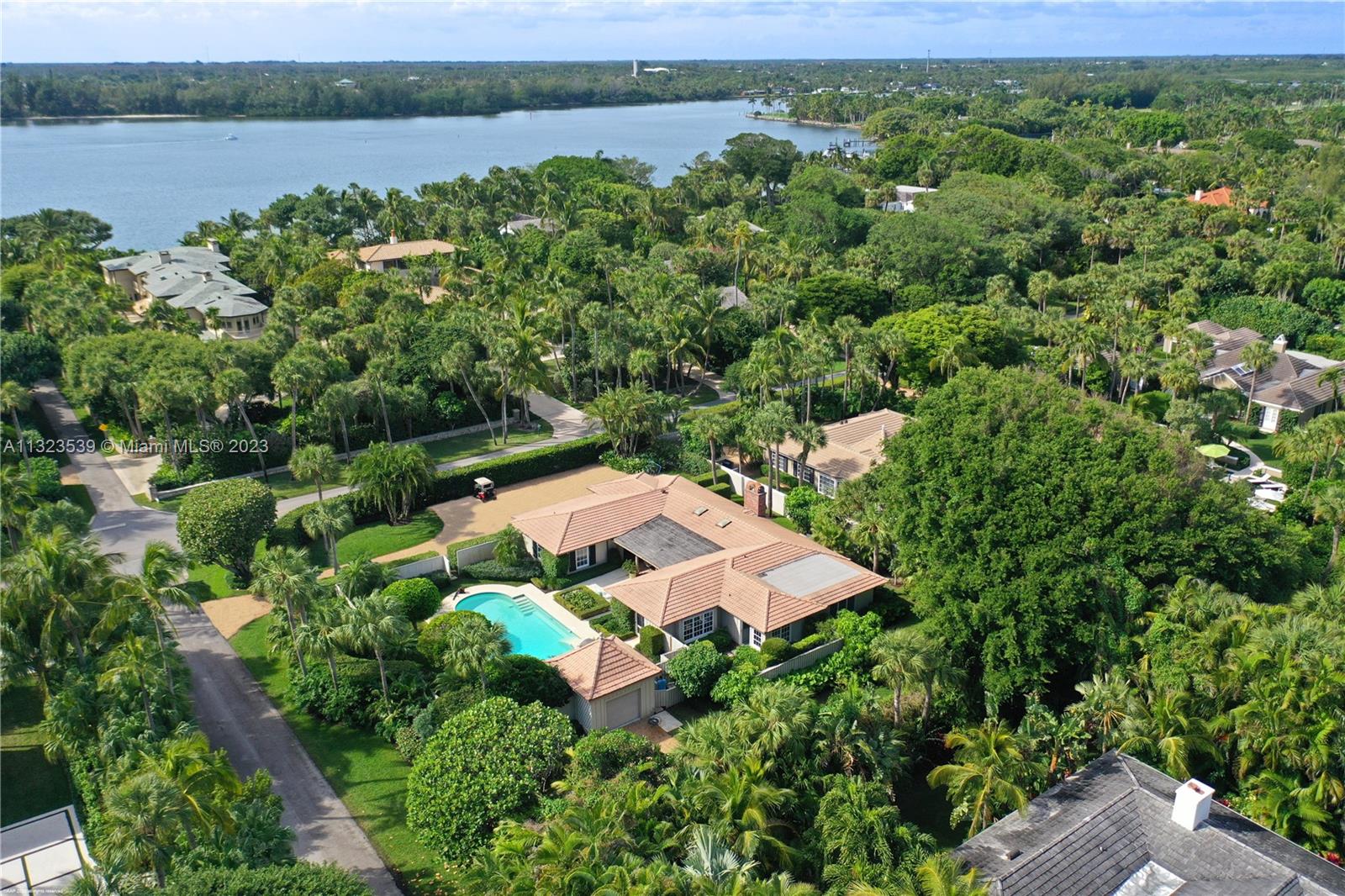 117 Gomez Road Hobe Sound, FL 33455 - Photo 11 of 63 Gallery Image 11