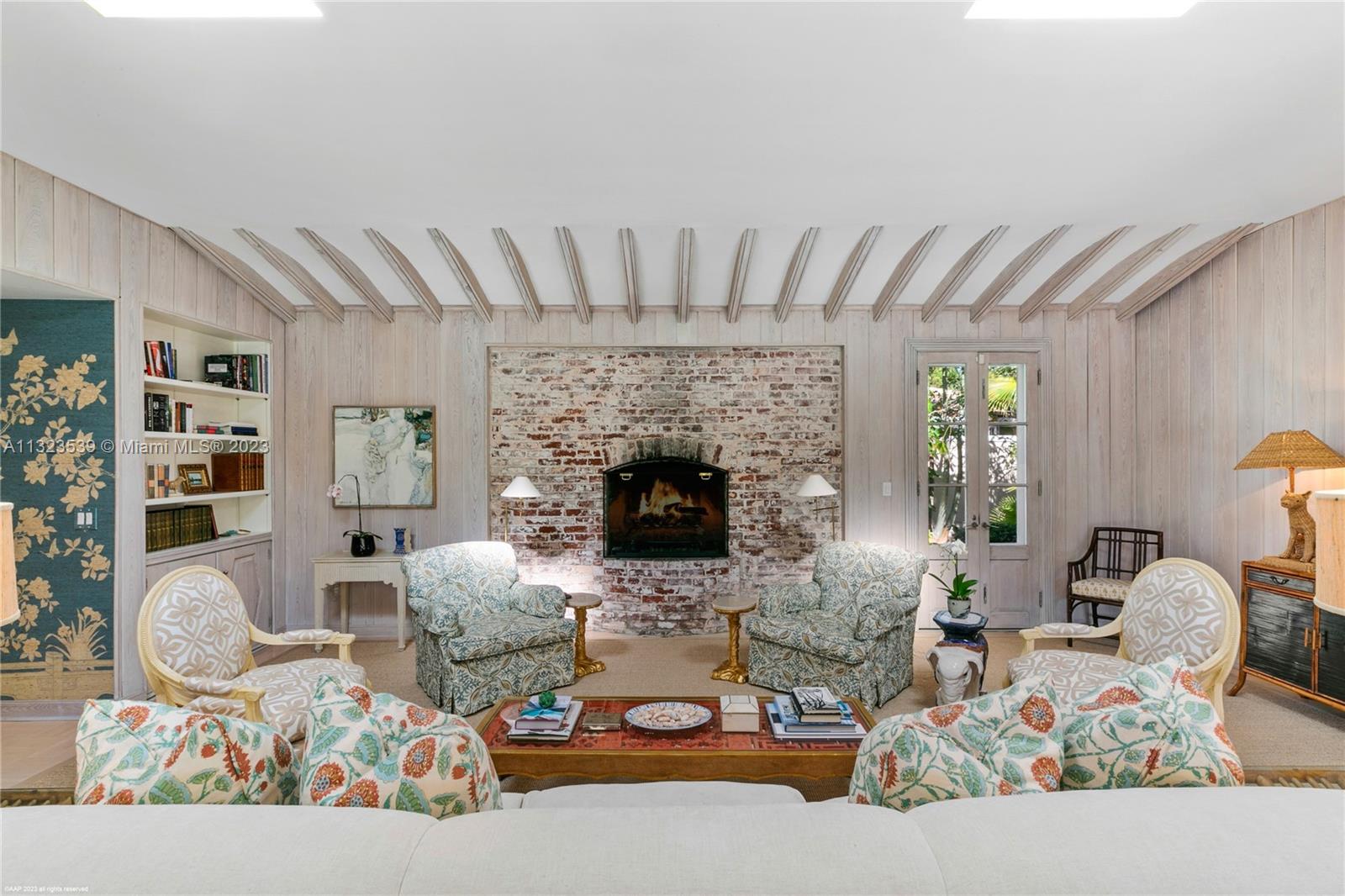 117 Gomez Road Hobe Sound, FL 33455 - Photo 21 of 63 Gallery Image 21