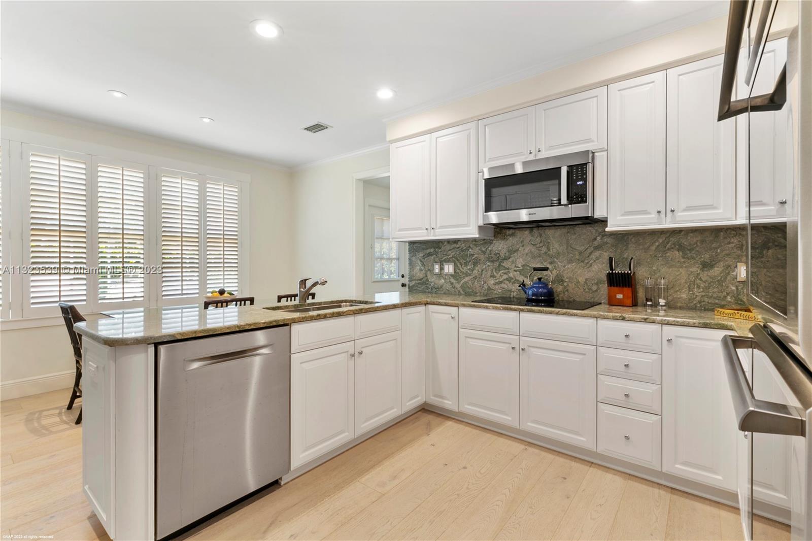 117 Gomez Road Hobe Sound, FL 33455 - Photo 23 of 63 Gallery Image 23