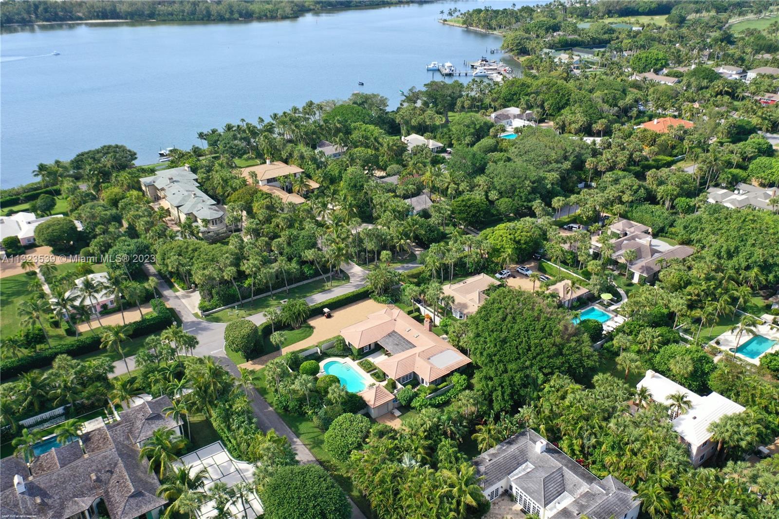 117 Gomez Road Hobe Sound, FL 33455 - Photo 9 of 63 Gallery Image 9