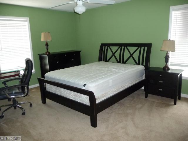 120-2c James High Point High Point, NC 27265 - Photo 7 of 9 Master Bedroom.