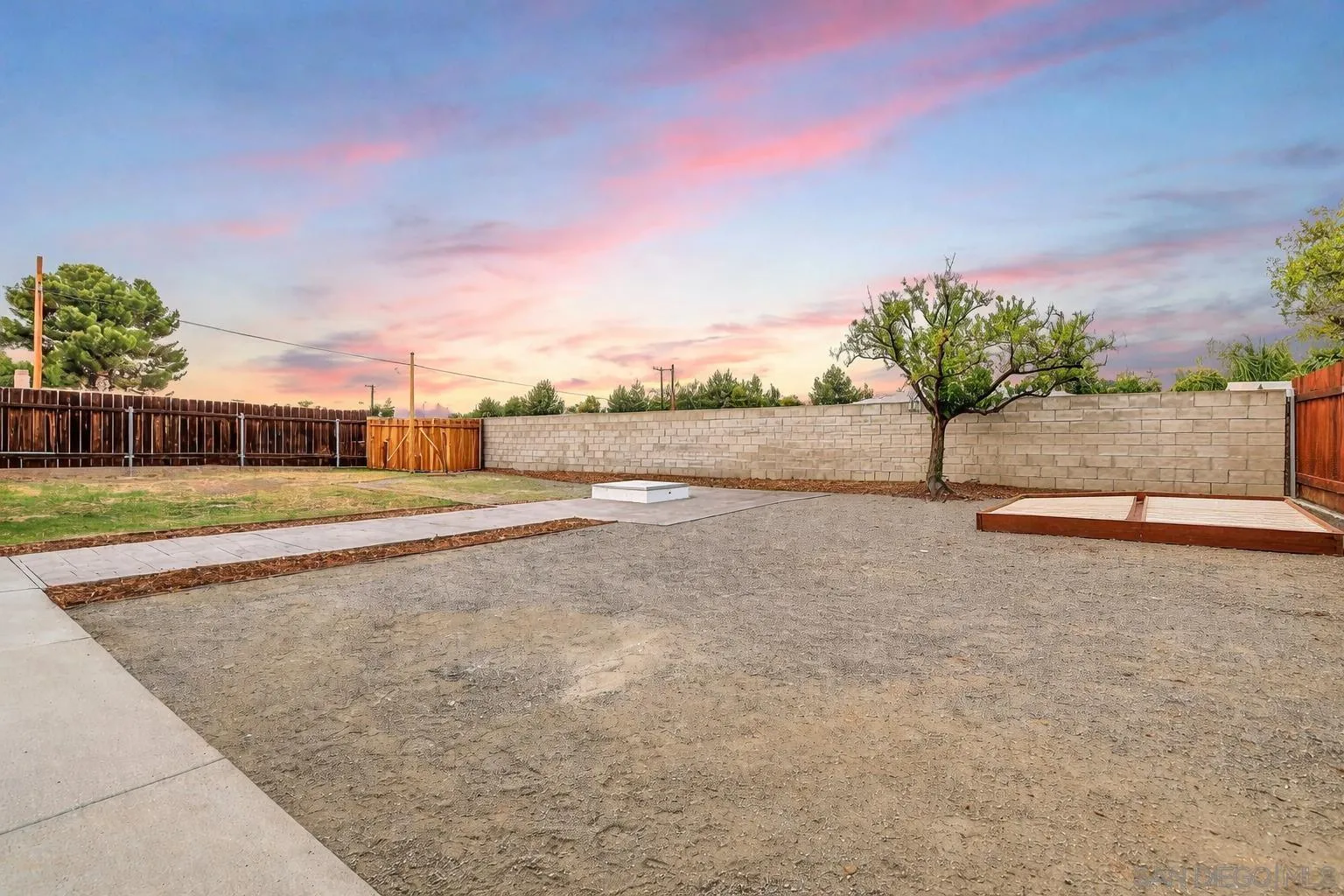 557 Parkbrook Street Spring Valley, CA 91977 - Photo 8 of 8 a view of a lake