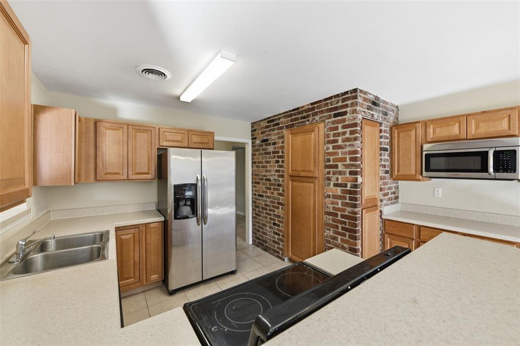 1404 Stratford Road Maitland, FL 32751 - Photo 16 of 35