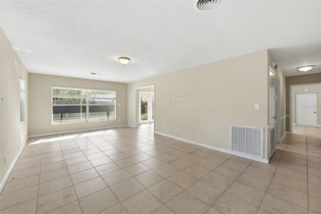 1404 Stratford Road Maitland, FL 32751 - Photo 10 of 35