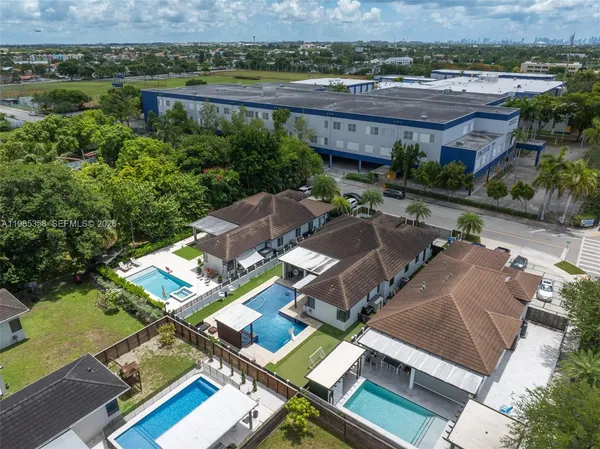 $1,150,000 | 1550 Southwest 89th Court, Miami, FL 33174