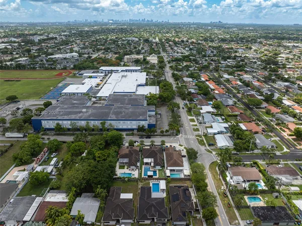 $1,150,000 | 1550 Southwest 89th Court, Miami, FL 33174
