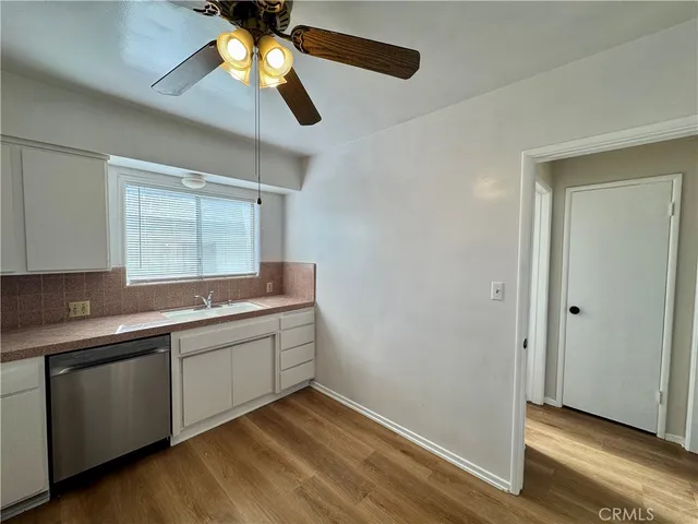 $1,795 | 320 North Stoneman Avenue, Unit E, Alhambra, CA 91801
