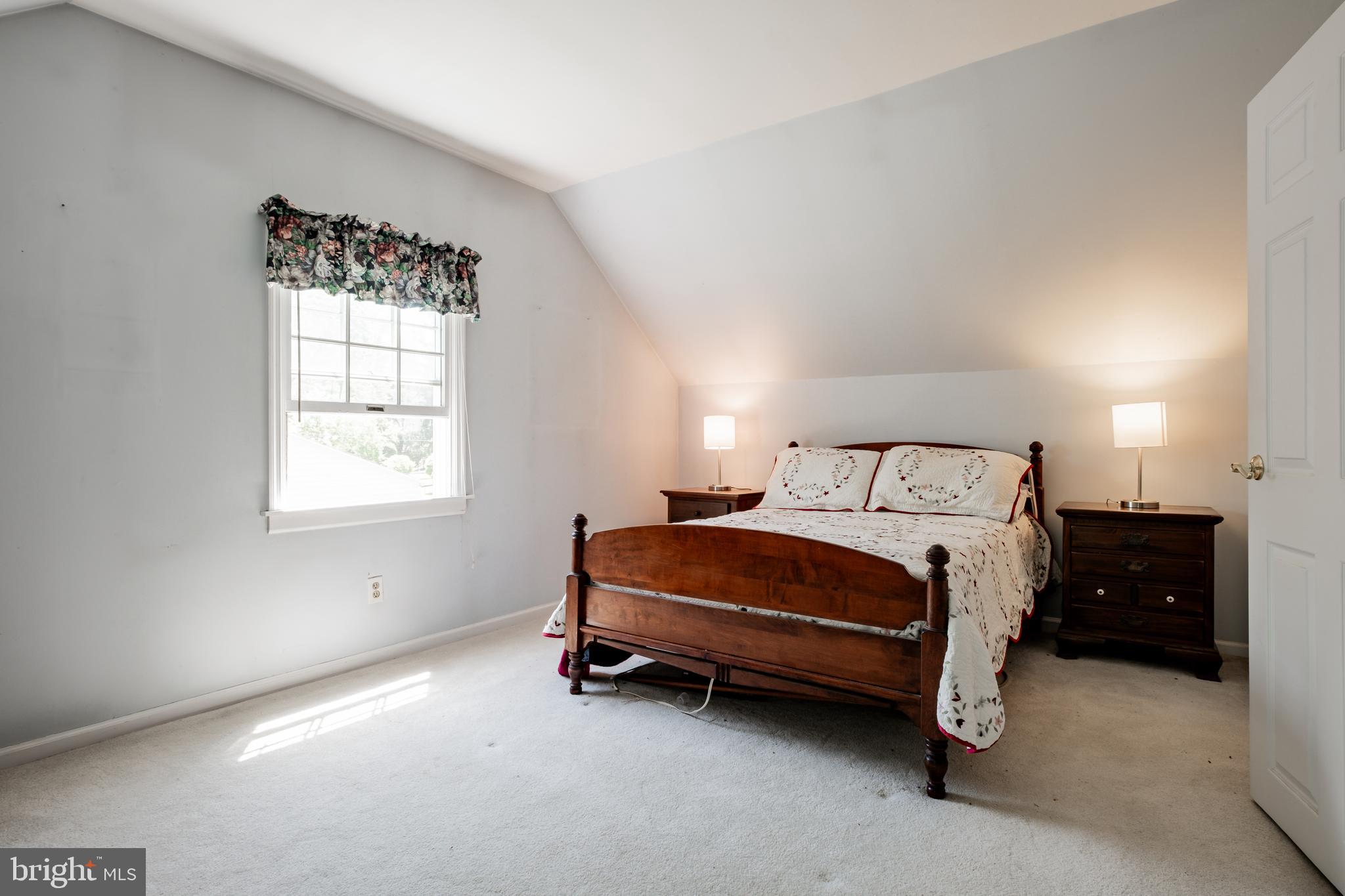1608 Brent Road Oreland, PA 19075 - Photo 23 of 33