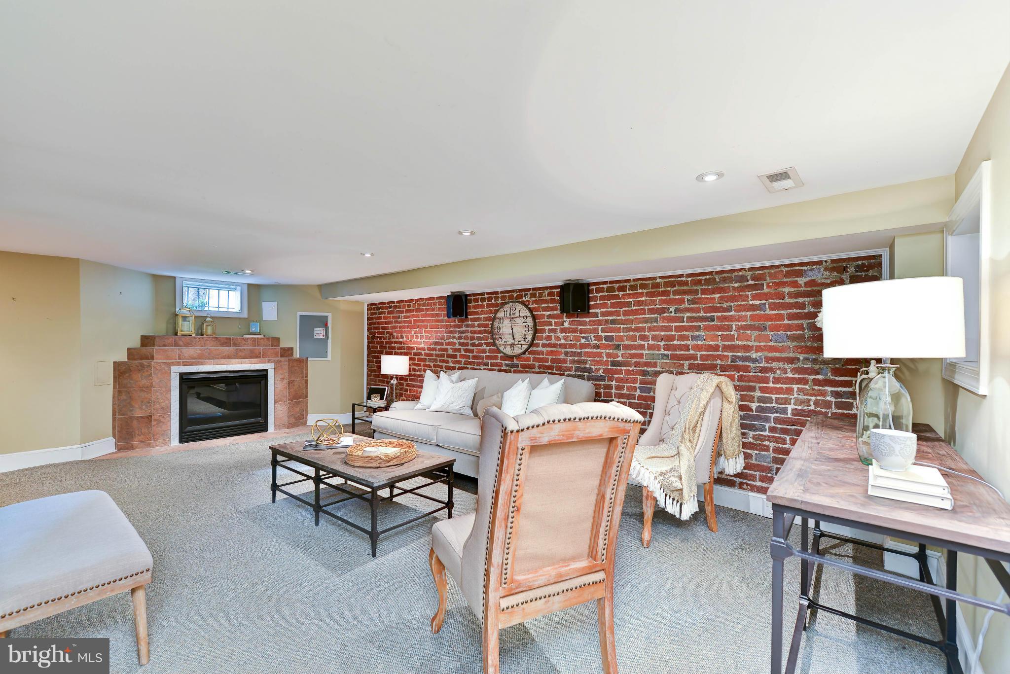 515 5th Street Northeast Washington, DC 20002 - Photo 24 of 30 Family Room