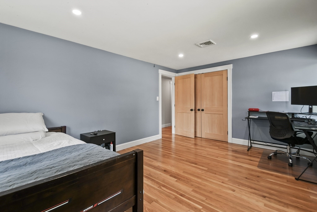 8 Longbow Circle Lynnfield, MA 01940 - Photo 17 of 42