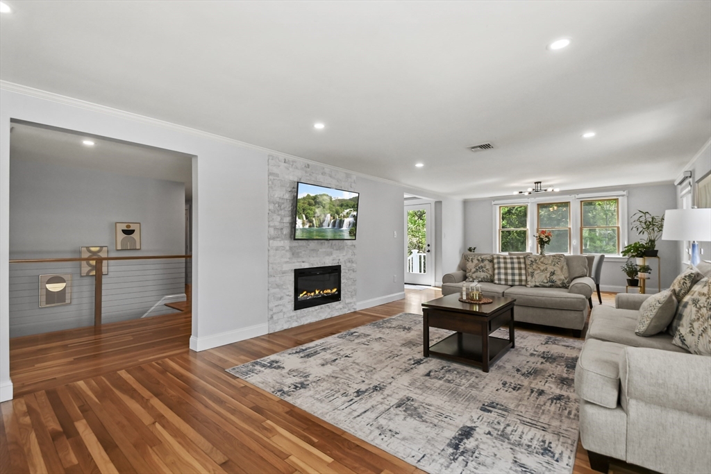 8 Longbow Circle Lynnfield, MA 01940 - Photo 27 of 42