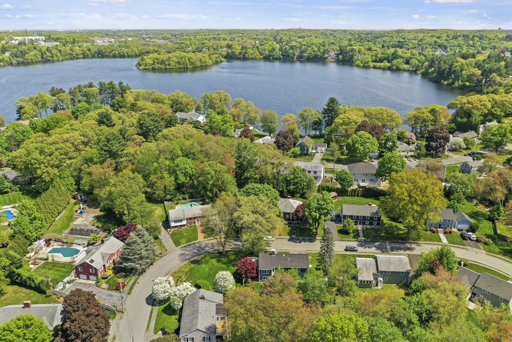 8 Longbow Circle Lynnfield, MA 01940 - Photo 41 of 42