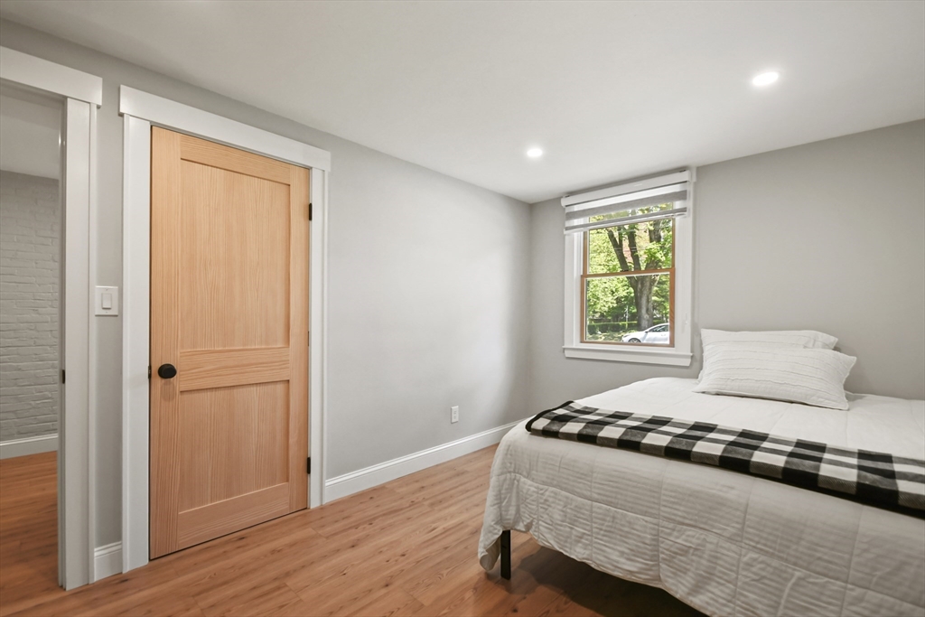 8 Longbow Circle Lynnfield, MA 01940 - Photo 8 of 42