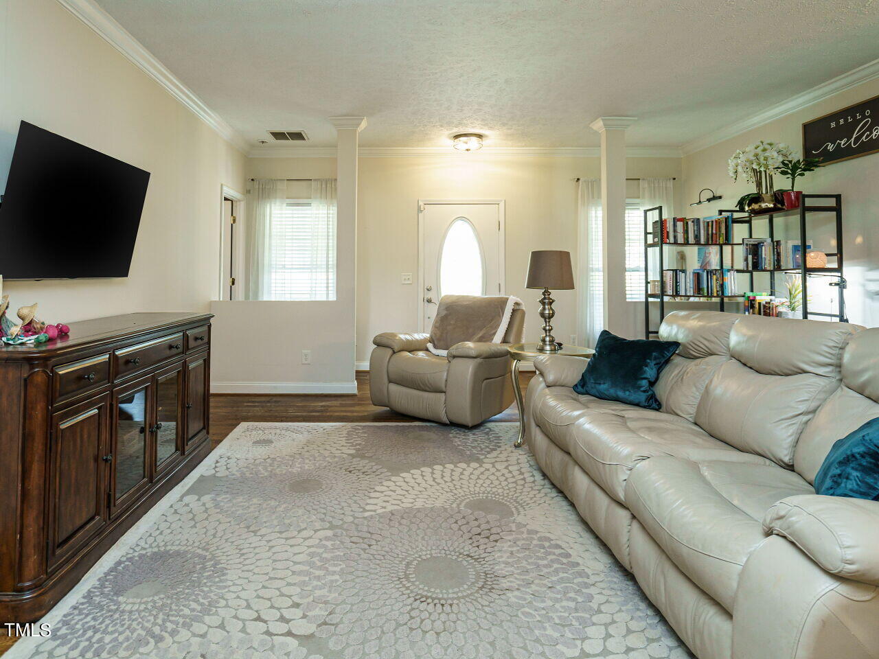 934 Blue Pond Road Clayton, NC 27520 - Photo 4 of 31 004-1280x960-living-room