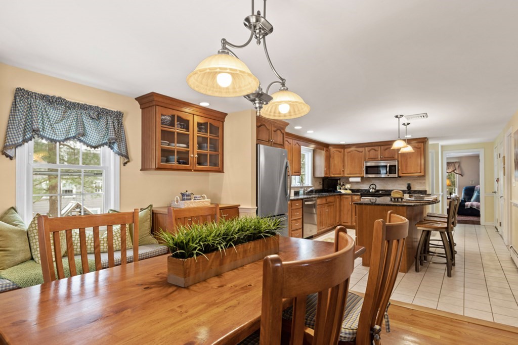 45 Ash Hill Road Reading, MA 01867 - Photo 14 of 30 Gallery Image 14