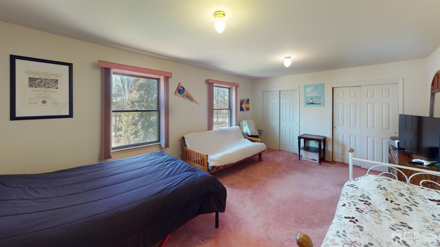 14 Cherokee Road East Brunswick, NJ 08816 - Photo 12 of 27 Gallery Image 12