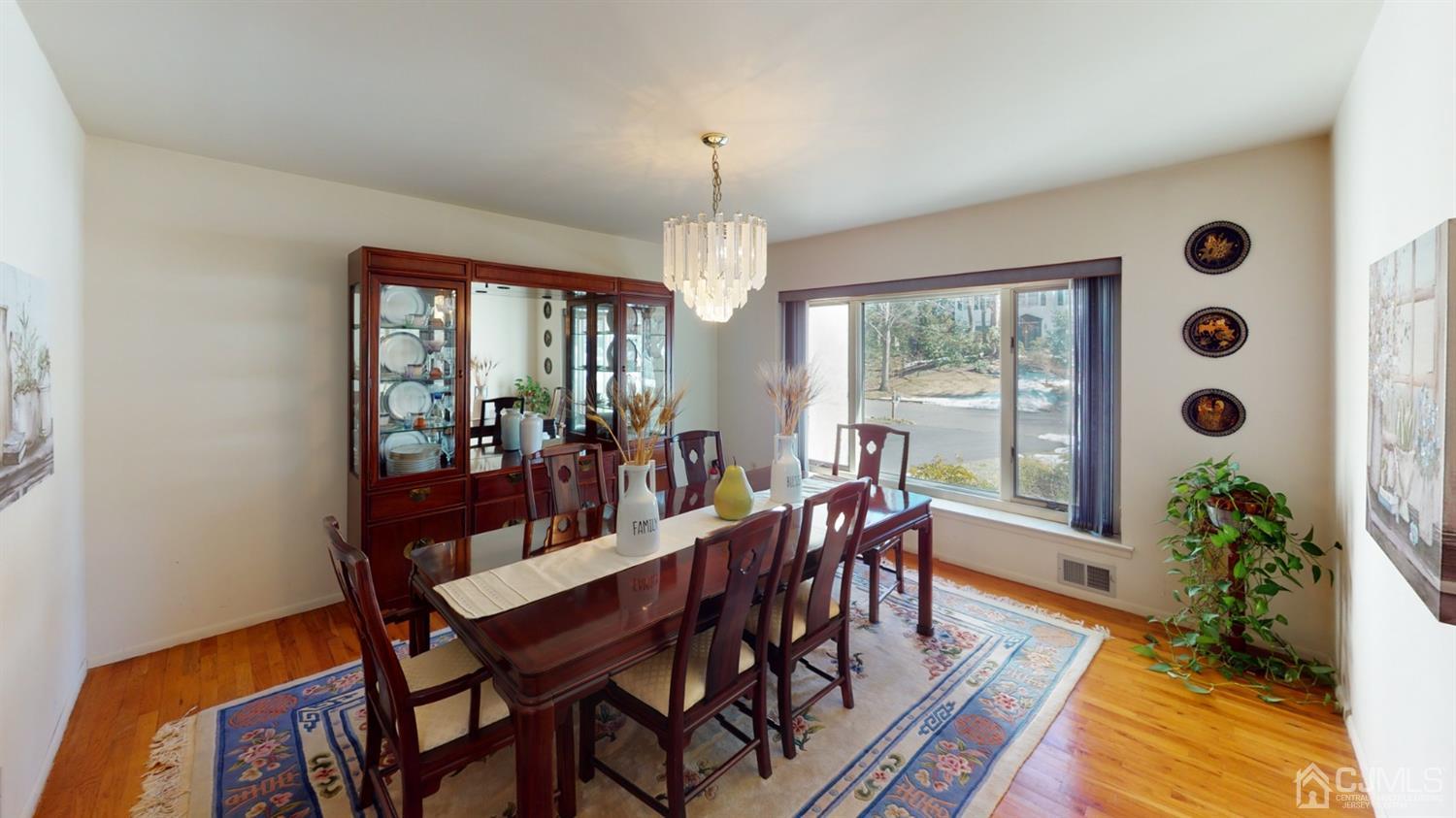 14 Cherokee Road East Brunswick, NJ 08816 - Photo 6 of 27 Gallery Image 6