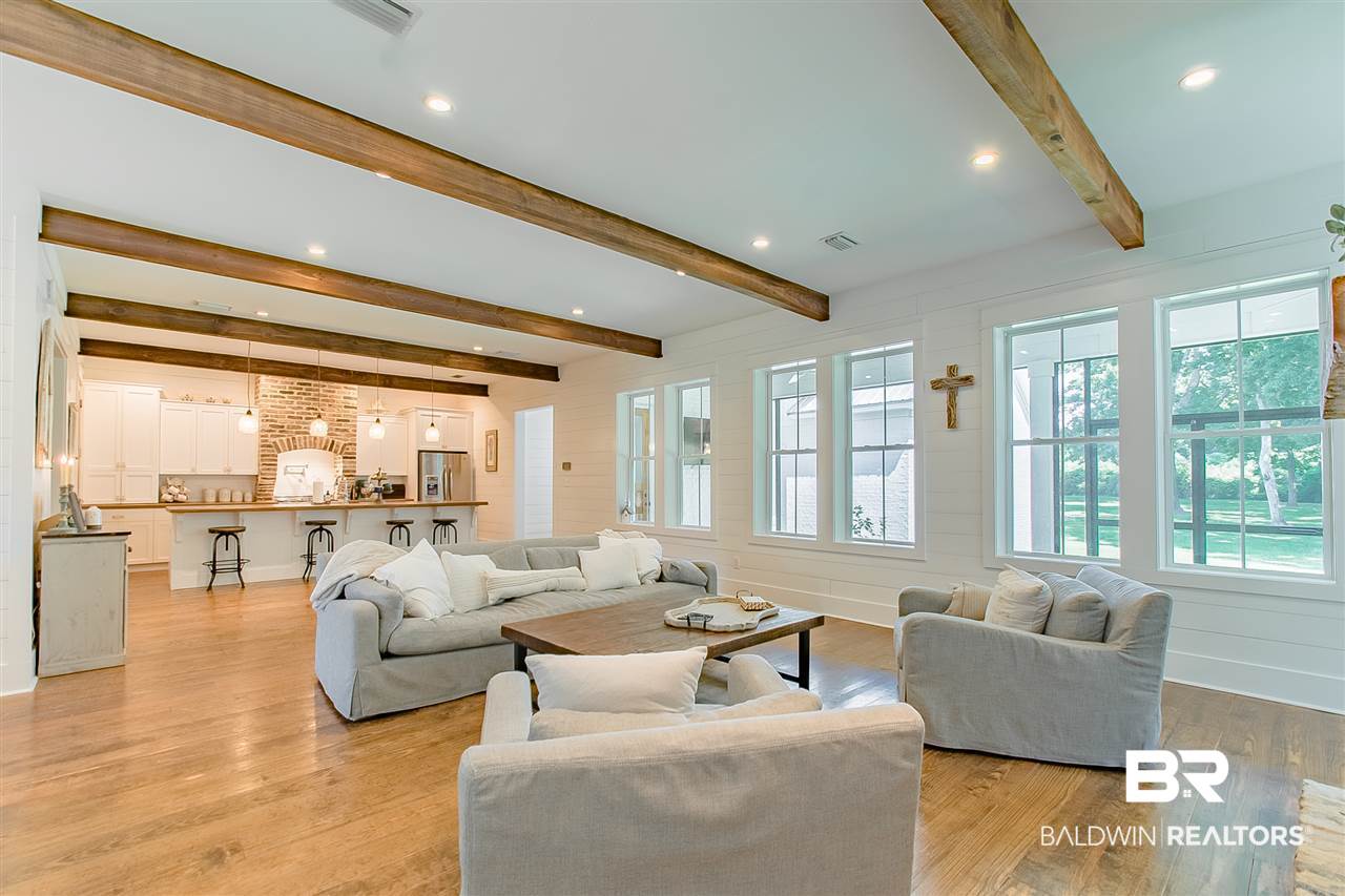 129 Song Grove Boulevard Fairhope, AL 36532 - Photo 2 of 41