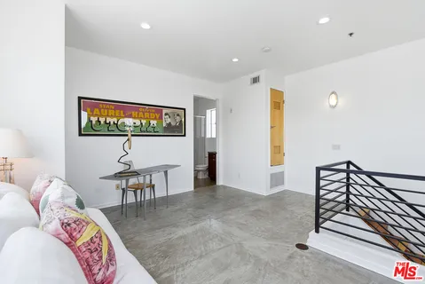 $1,695,000 | 5350 Playa Vista Drive, Unit 17, Playa Vista, CA 90094