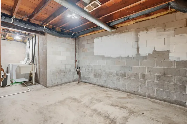 $325,000 | 103 South Sixth Street, River Falls, WI 54022