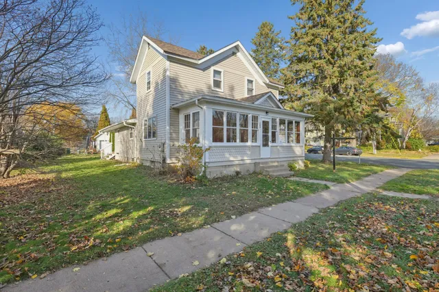 $325,000 | 103 South Sixth Street, River Falls, WI 54022