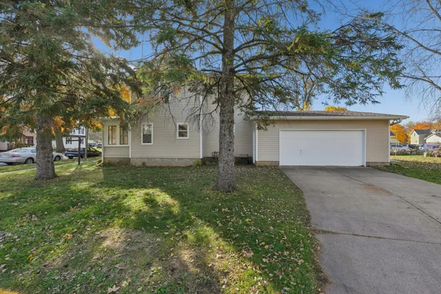 $325,000 | 103 South Sixth Street, River Falls, WI 54022