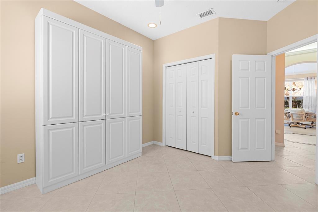 3408 Stonebridge Trail Valrico, FL 33596 - Photo 17 of 53 an empty room with closet area