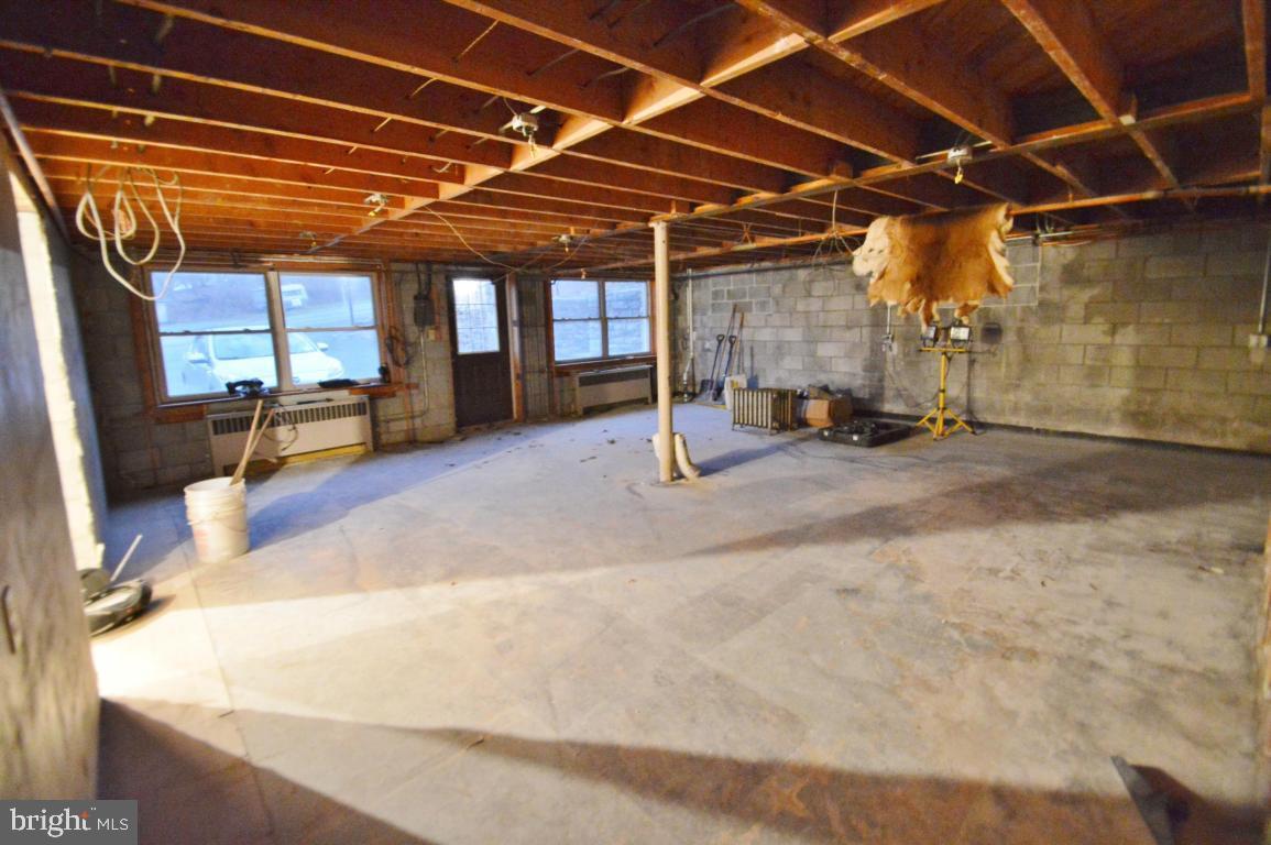 9 Hossler Road Manheim, PA 17545 - Photo 18 of 19 a view of a room with gym equipment