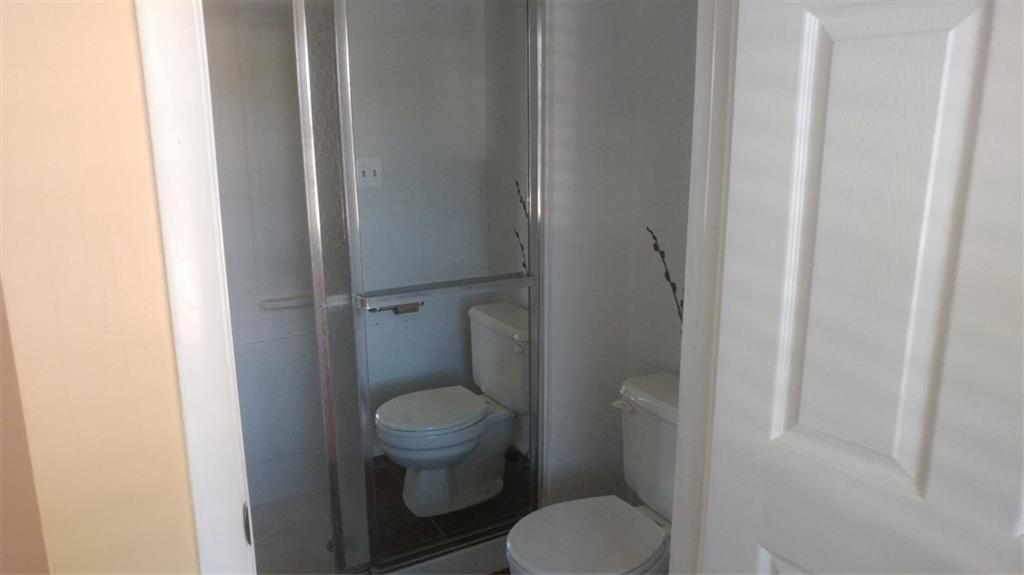 255 Shady Ridge Drive Monroeville, PA 15146 - Photo 9 of 10 Master Bathroon