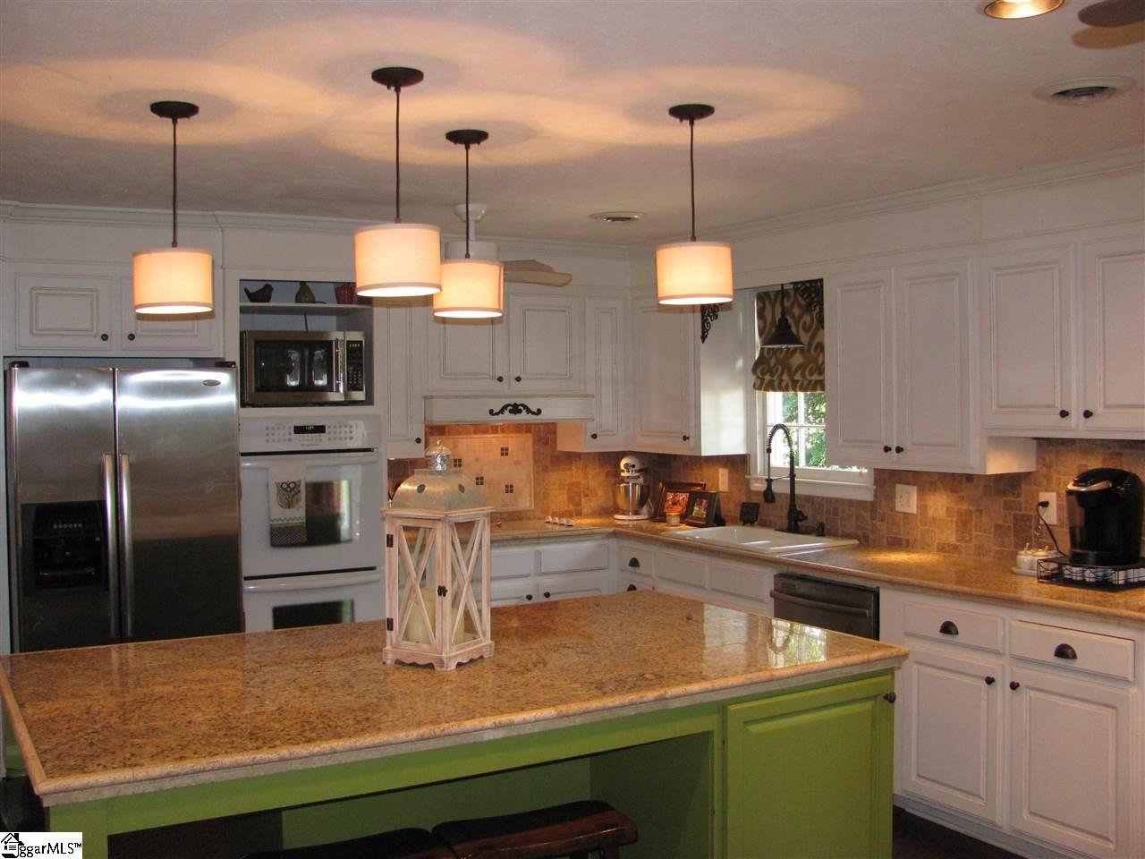 2206 Hudson Road Greer, SC 29650 - Photo 8 of 34 Gallery Image 8