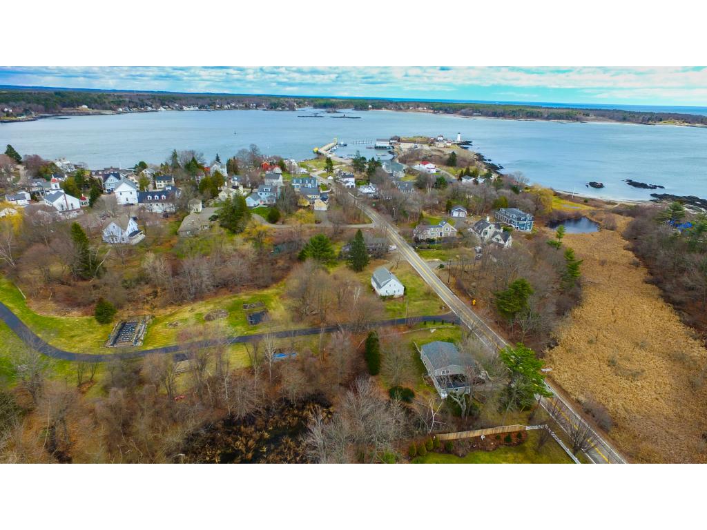 118 Wentworth Road New Castle, NH 03854 - Photo 2 of 36 Gallery Image 2