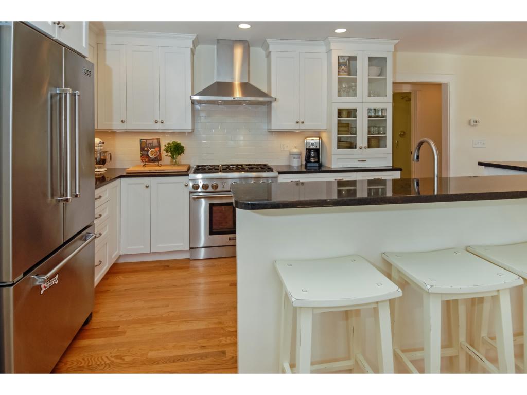 118 Wentworth Road New Castle, NH 03854 - Photo 13 of 36 Gallery Image 13