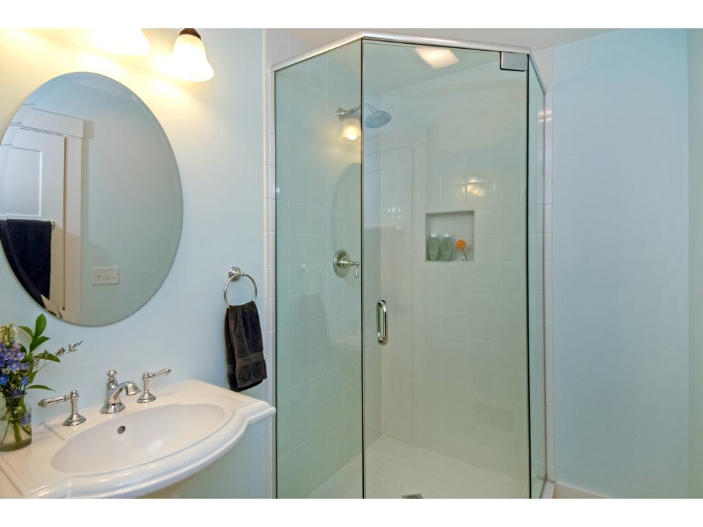 118 Wentworth Road New Castle, NH 03854 - Photo 21 of 36 Gallery Image 21