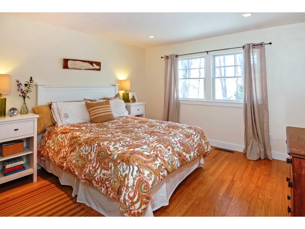 118 Wentworth Road New Castle, NH 03854 - Photo 7 of 36 Gallery Image 7