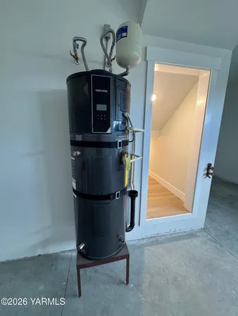 $549,000 | 304 6th Street, Zillah, WA 98953