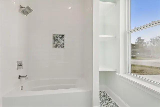 $448,000 | 4060 Hamlet Place, Chalmette, LA 70043