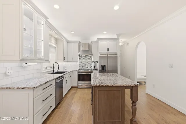 $999,000 | 5 Overlook Drive, Jackson, NJ 08527