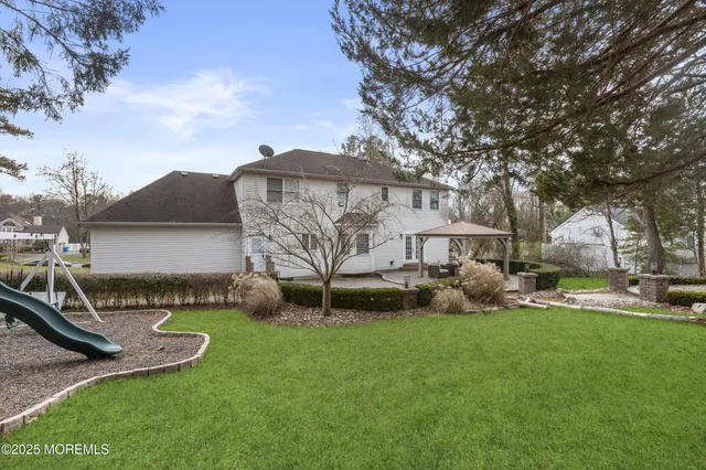 $999,000 | 5 Overlook Drive, Jackson, NJ 08527