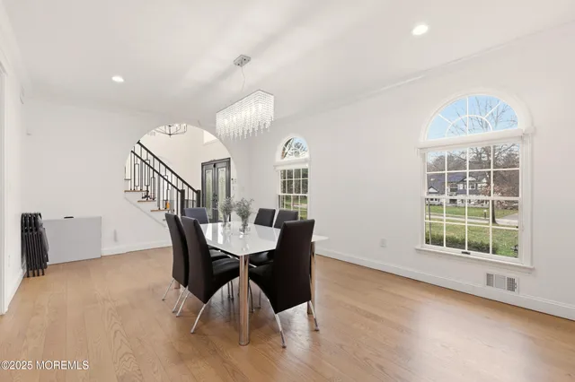 $999,000 | 5 Overlook Drive, Jackson, NJ 08527