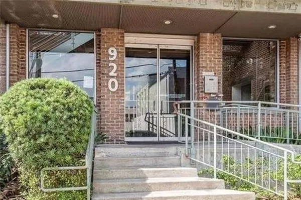 $2,895 | 920 Poeyfarre Street, Unit 342, New Orleans, LA 70130