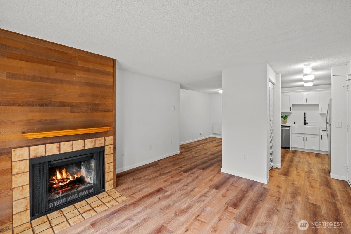 1150 Sunset Boulevard Northeast, Unit 220 Renton, WA 98056 - Photo 4 of 17