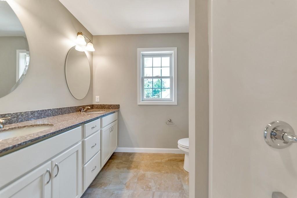 70 Jennings Street Springfield, MA 01119 - Photo 11 of 19