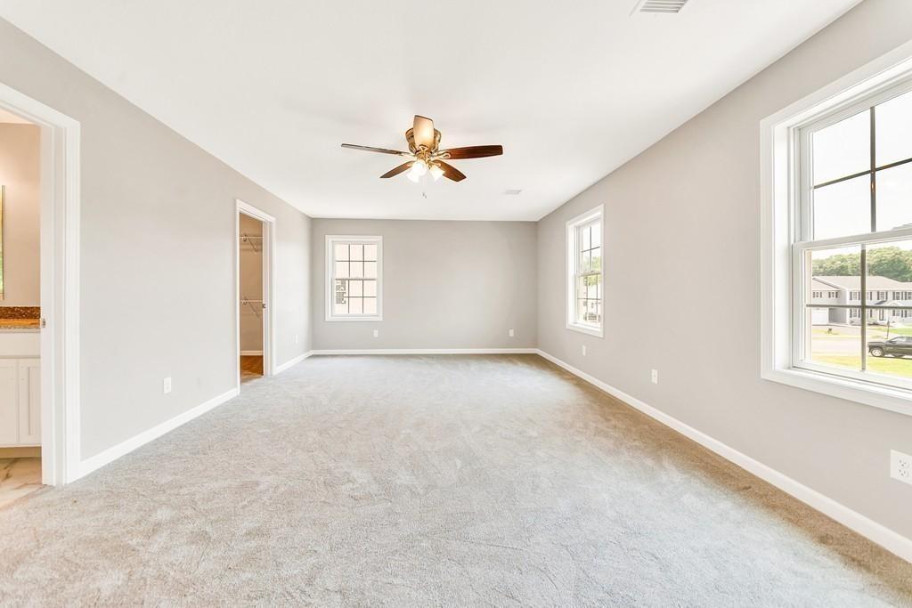 70 Jennings Street Springfield, MA 01119 - Photo 10 of 19
