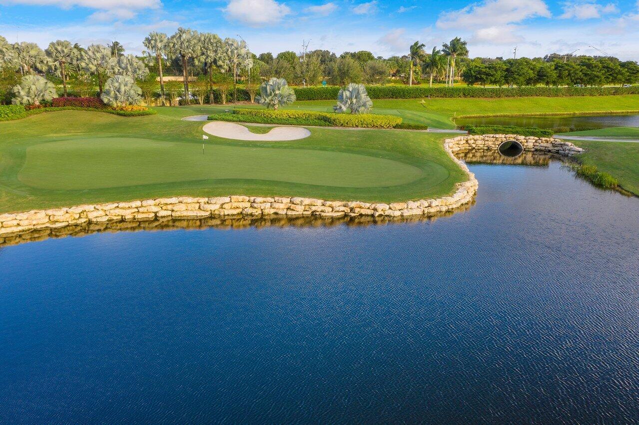 10471 Stonebridge Boulevard Boca Raton, FL 33498 - Photo 3 of 63 056-10471StonebridgeBoulevard-BocaRaton-