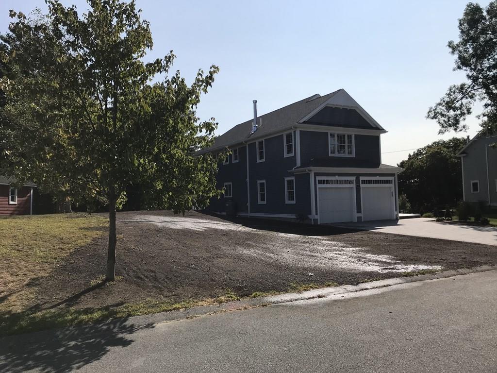 87 Golden Hills Road Saugus, MA 01906 - Photo 3 of 41 Gallery Image 3