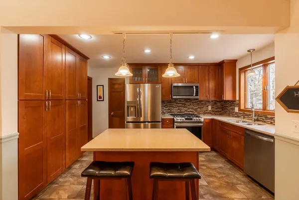 $1,040,000 | 14 Virginia Road, Bourne, MA 02559