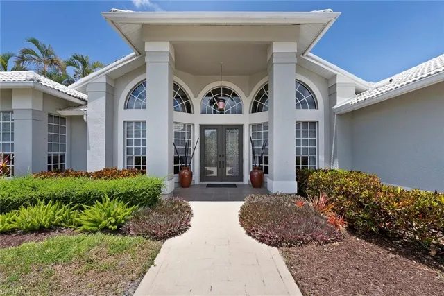 a view of a livingroom with furniture and window