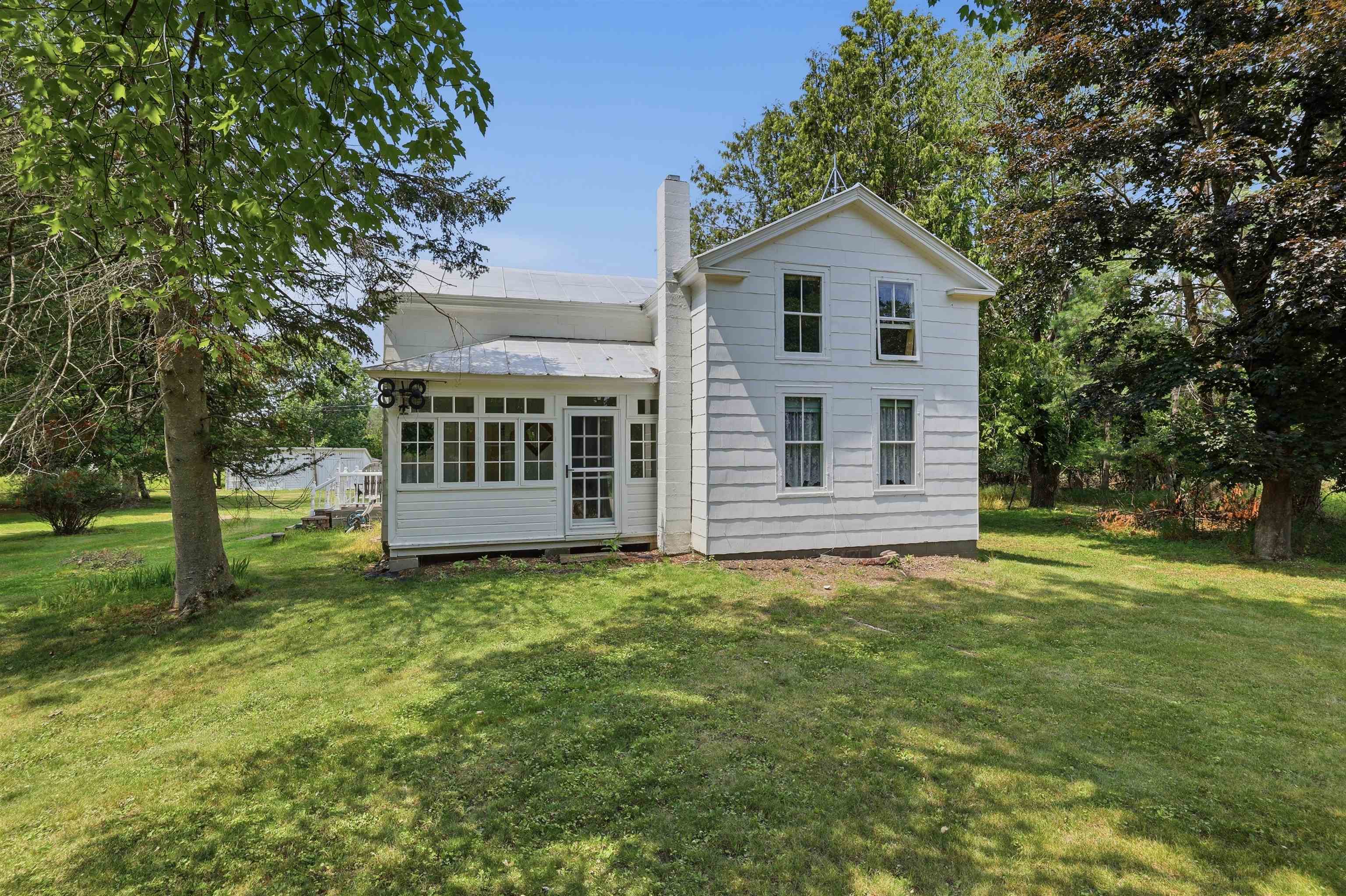 N7929 County Rd J Iola, WI 54945 - Photo 1 of 47 Gallery Image 1