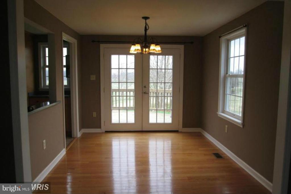 2030 Russell Road Berryville, VA 22611 - Photo 15 of 27 Dining Room