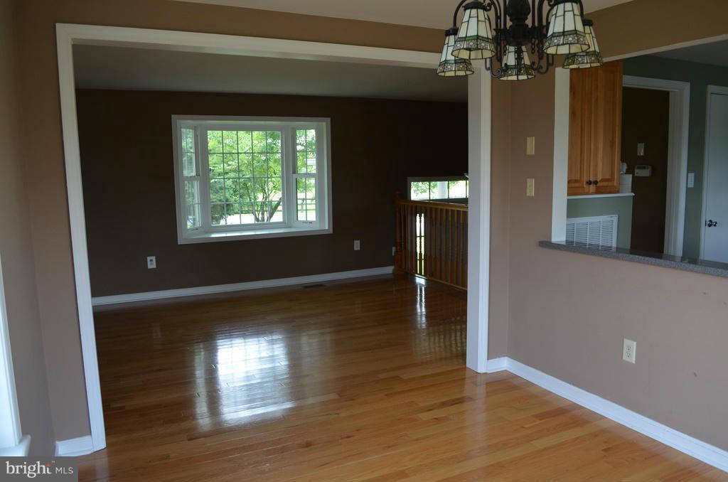 2030 Russell Road Berryville, VA 22611 - Photo 17 of 27 Dining Room